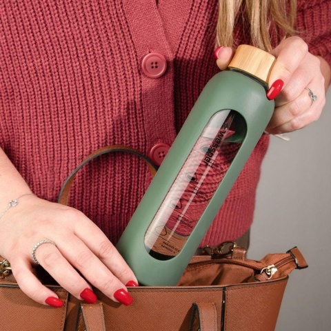 DUŻA SZKLANA BUTELKA MOTYWACYJNA NA WODĘ WESSPER 0,5l 500ml + etui oliwkowe