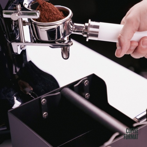 Odbijak do fusów KB-01 Black Coffee Format - nablatowy